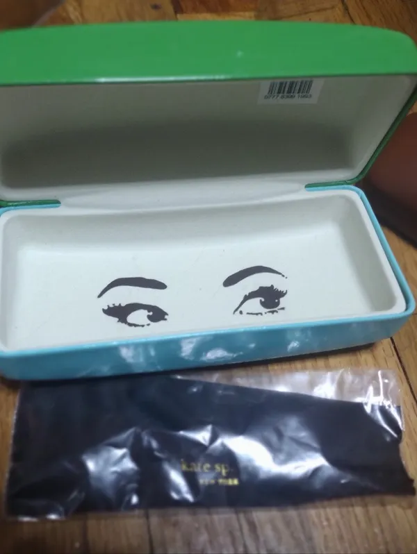 Sunglasses Cases From Kate Spade And Longchamp - Image 3