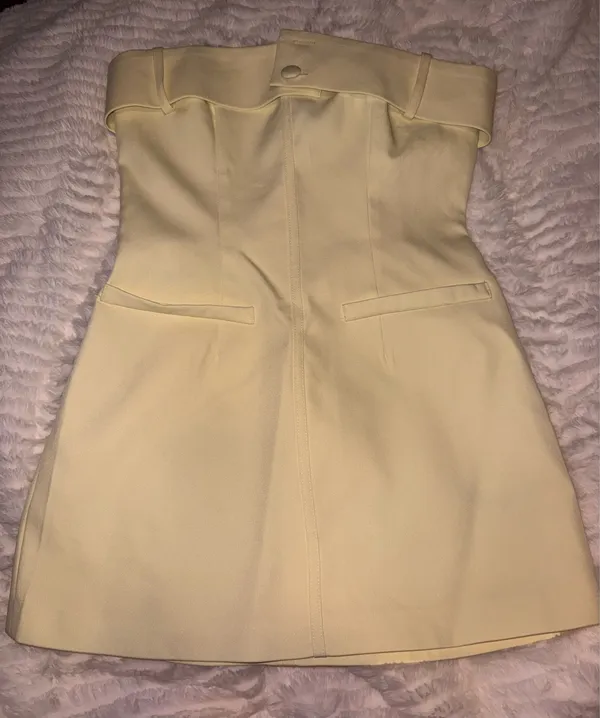 Pretty Little Thing Woven Belt Detail Shift Dress - Image 6