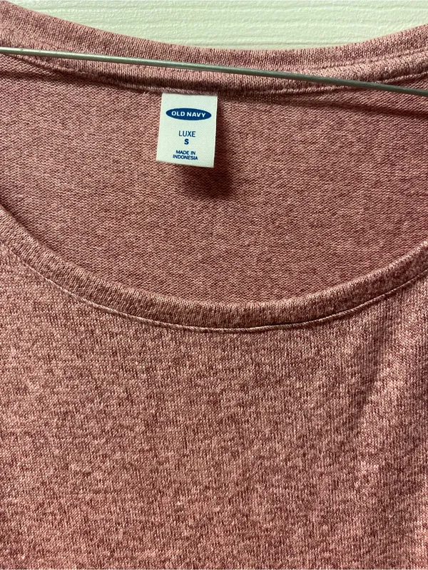 Old Navy Women’s Long-Sleeve Scoop Neck Top - Rose Pink - Image 4