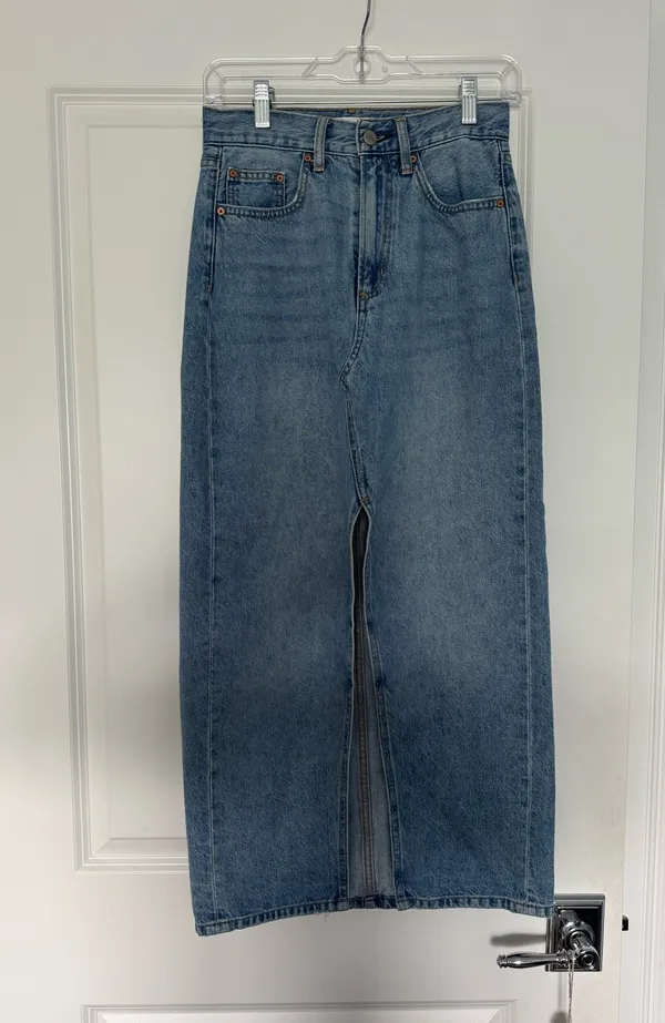 Aritzia Denim Forum Vintage The '90s Maxi Denim Skirt - Image 2
