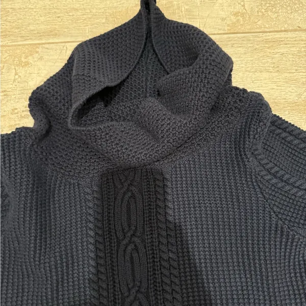 Nautica Navy Blue Cowl Neck Cable Knit Sweater Size Medium - Image 3