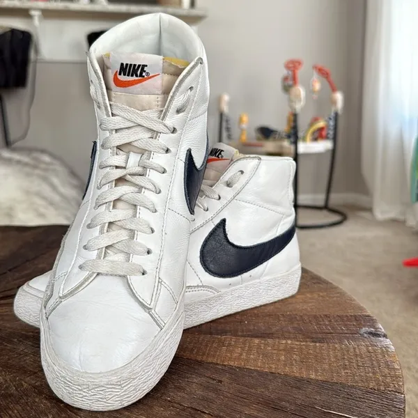 Nike Zoom Blazer Mid ISO SB Orange Label White/Navy Leather w/ Exposed Tongue - Image 3