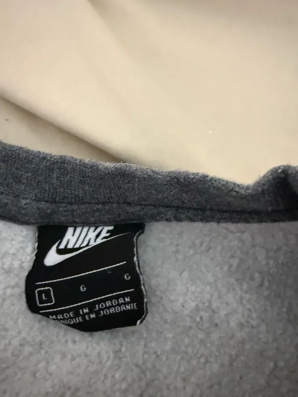 Nike Unisex Crewneck Sweatshirt - Image 4