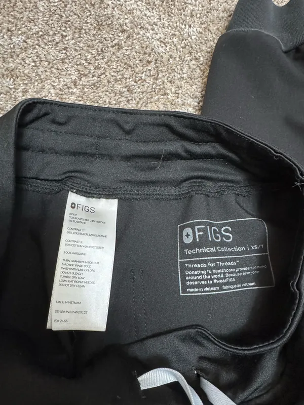 FIGS Scrub Pants - Image 3