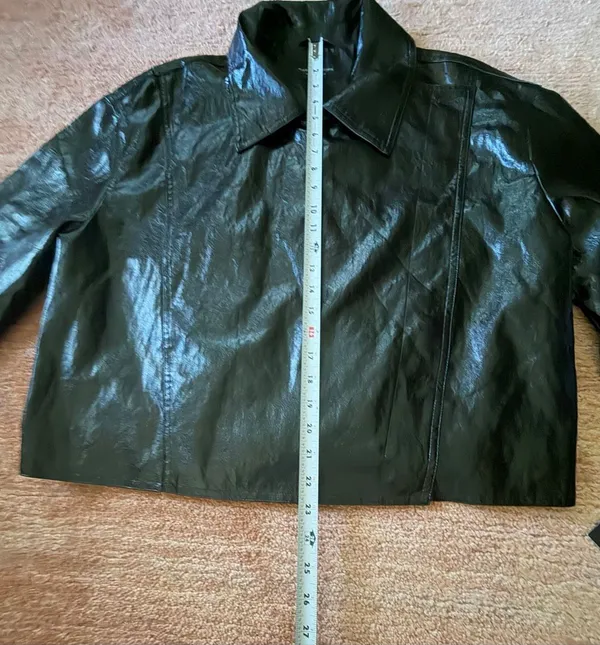 Marc New York Andrew Marc Black Coated Cropped Moto Jacket NWT Shiny M - Image 3