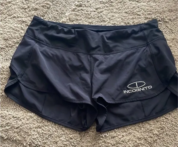Lululemon Speed Shorts size 8 - Image 9
