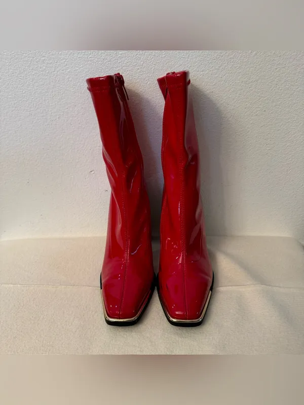 Dream Paris Patent Heeled Boots Red & Black US 7 - Image 3
