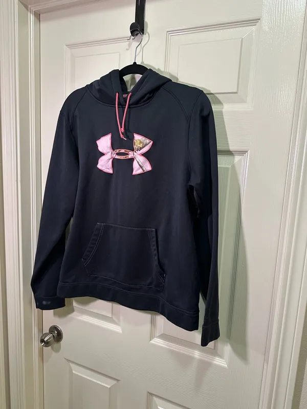 Under Armour Camo Hooded Sweatshirt Size XL Black Pink Camouflage Hoodie - Image 4