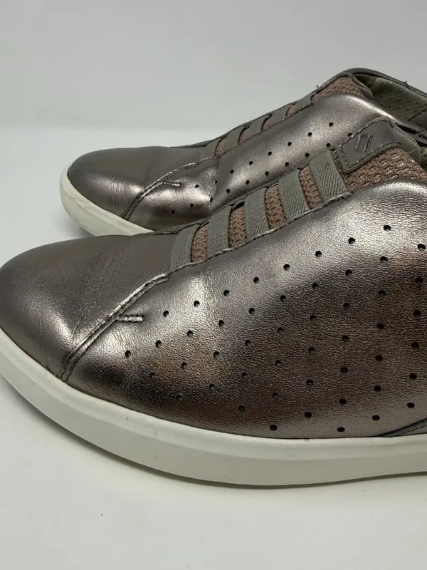 Kizik Miami Hands-Free Slip-On Sneaker Women's 8M Metallic Silver Leather Casual - Image 11