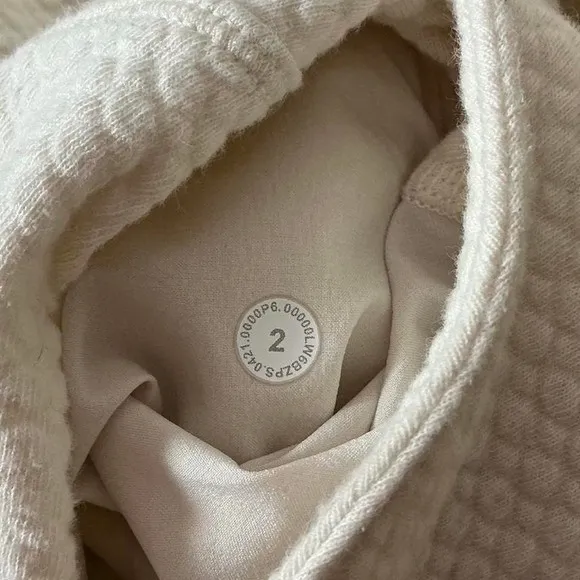Lululemon Can You Feel The Pleat Crop Light Ivory High Rise Wide Leg Sz 2 W6BJCS - Image 3