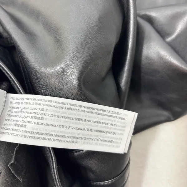 Abercrombie‎ & Fitch 90's Straight Ultra High Rise Faux Leather Black Pants 26 - Image 9