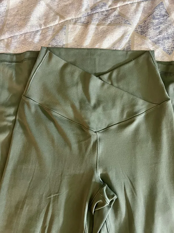 Aerie Crossover Flare Leggings - Image 2
