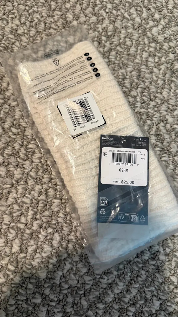 Under Armour White Knit Headband in logo packaging New with tags - Image 2