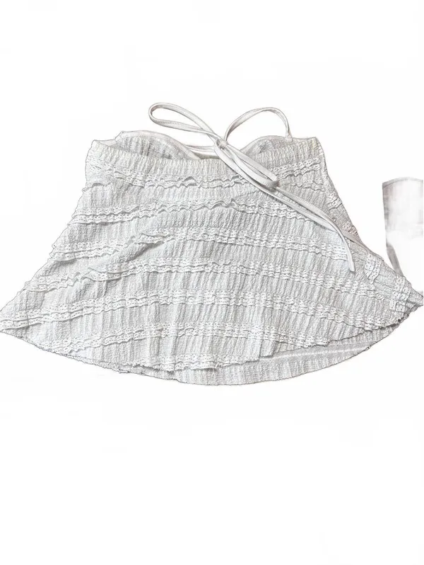 White Textured Halter Crop Top Size XS - Image 2
