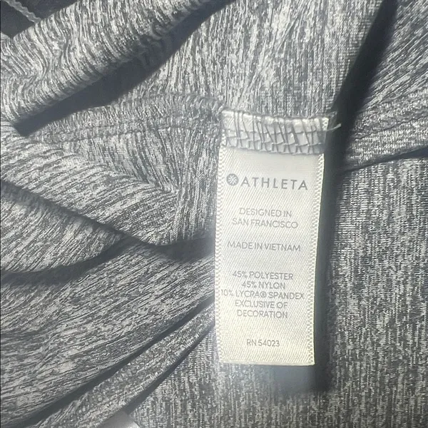 Athleta Heather Gray Crew Neck Top - Image 6