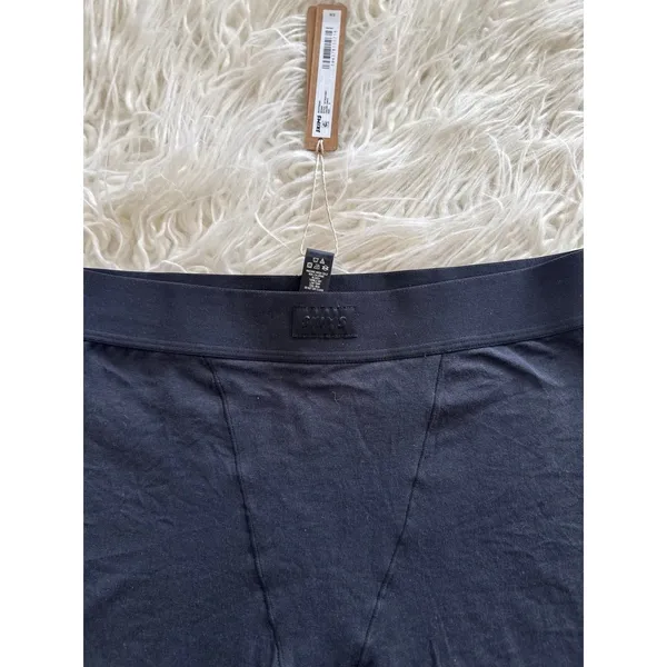 Skims Boyfriend Boxer Onyx Size Small - Image 5