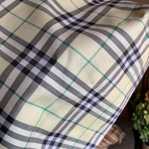 Authentic VINTAGE BURBERRY Checkered medium long tote - Image 14