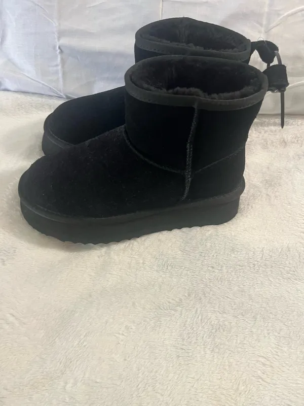 Women’s Black Suede Fleece Lined Boots Size 7 - Image 2