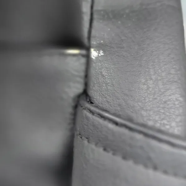 Source Unknown Hobo Shoulder Bag Front Zip - Image 6