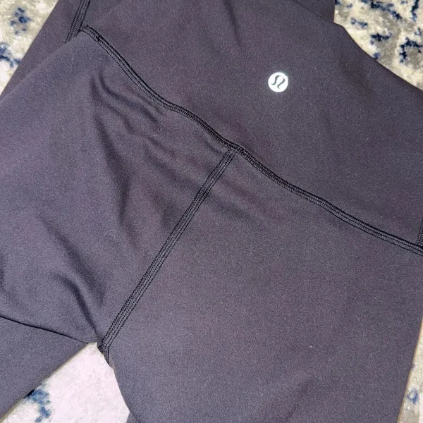 Lululemon Wunder Train High-Rise Tight 25” - Image 4