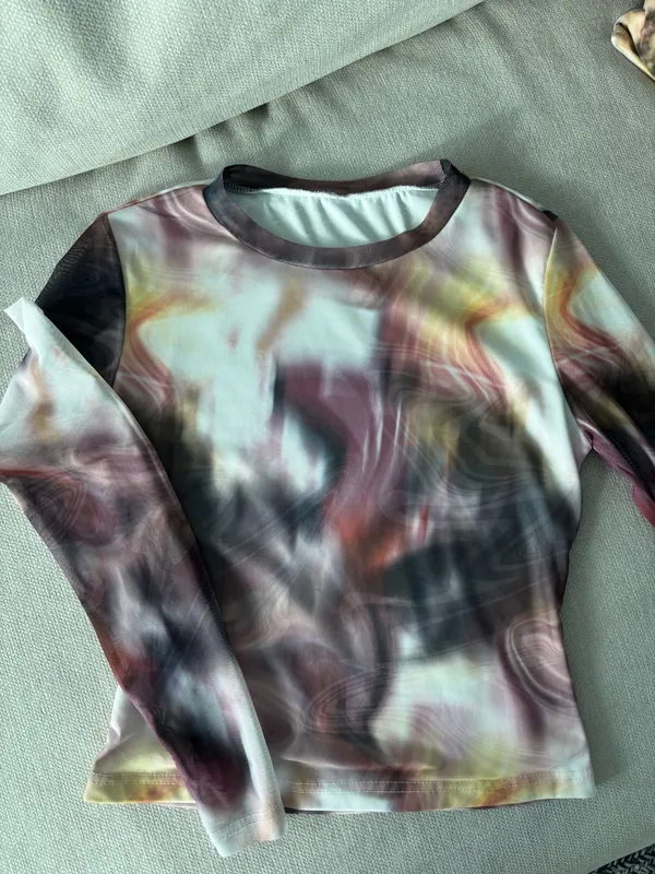 Amazon Multicolored long sleeve top - Image 2
