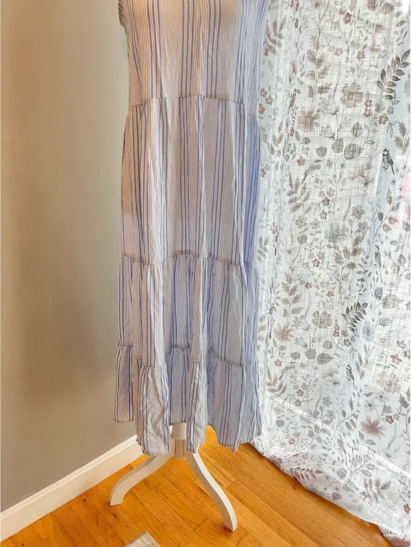 Banana Republic Striped Tiered Gauze Midi Dress - Sleeveless Blue & White Small - Image 2