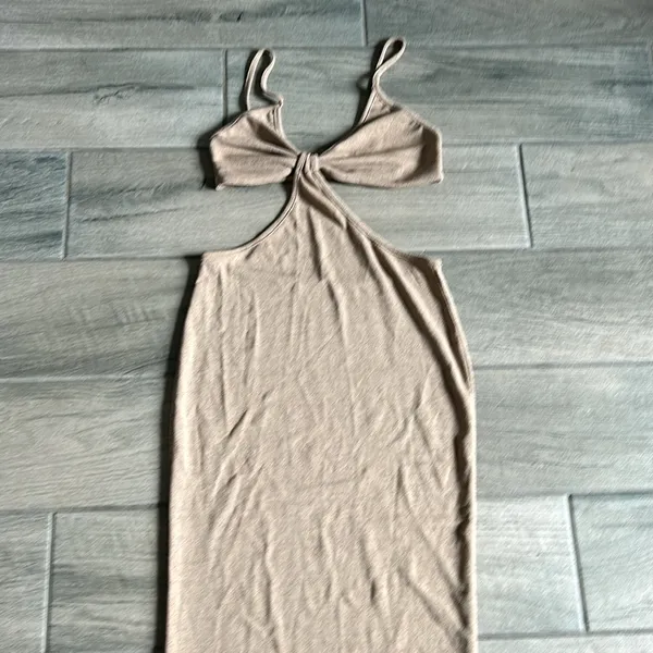 Tan cut out dress - Image 2