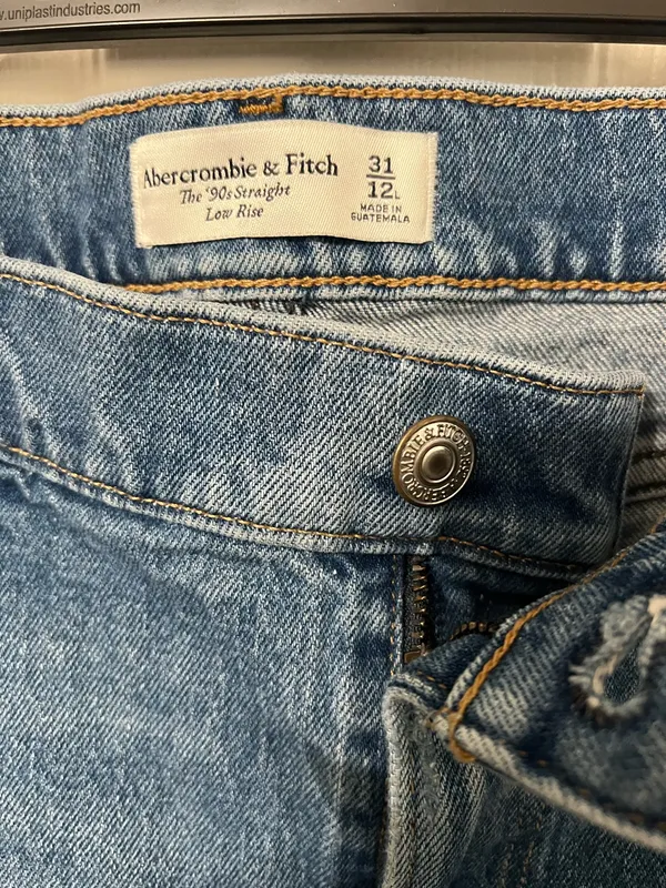 Abercrombie Jeans Low-Rise 90s - Image 3