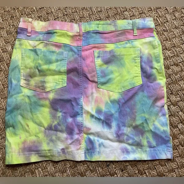 🐸LIKE AN ANGEL Tie-Dyed Stretch Jean Skirt, Size 2X - Image 2
