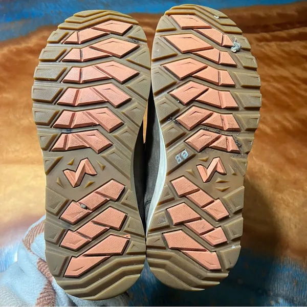 Forsake Thatcher waterproof leather lowtop hiking shoes size 7 lace up stone - Image 14