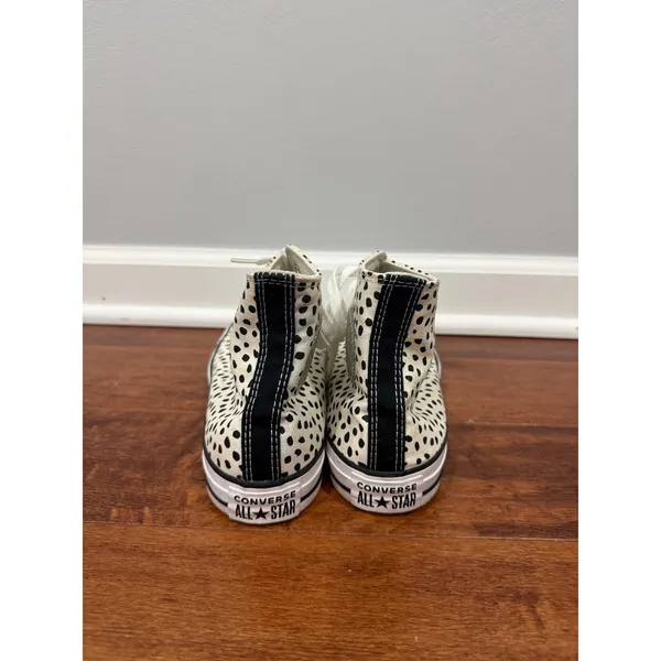 Converse Welcome to the Wild 572366F High Tops Women’s 10 EUC - Image 3