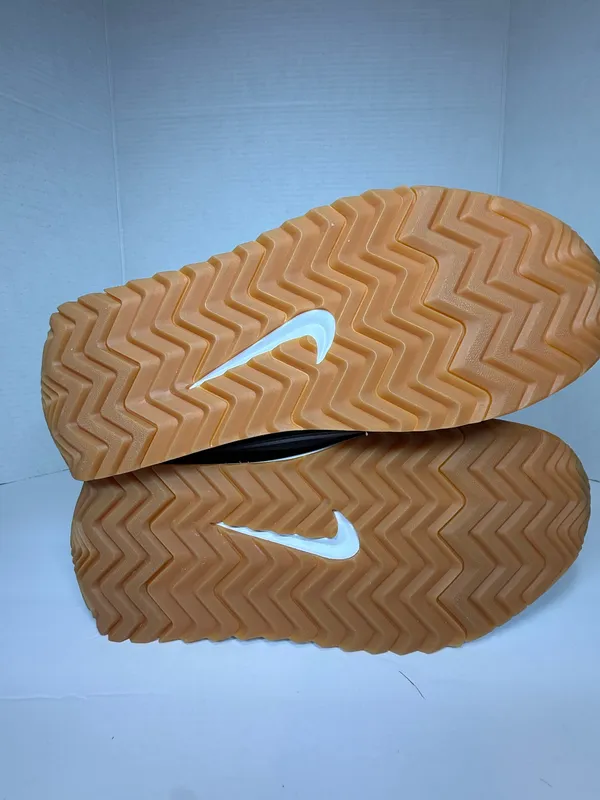 Women’s Nike Pacific 7.5W - Image 4