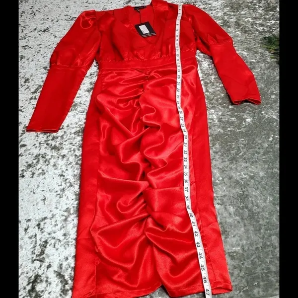 PrettyLittleThing‎ Red Satin Ruched Skirt Puff Sleeve Midi Dress - Image 2