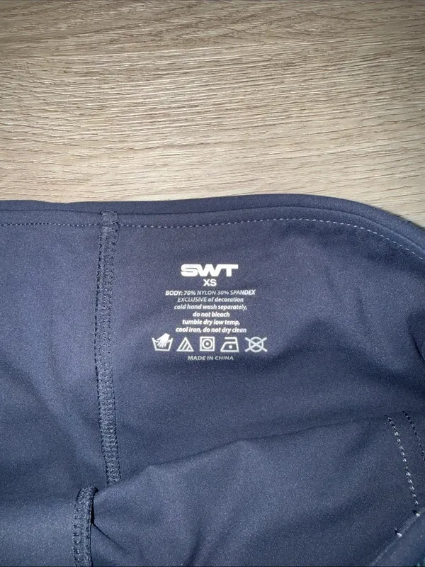SWT Active Stripe Foldover Hot Shorts Size XS - Image 4