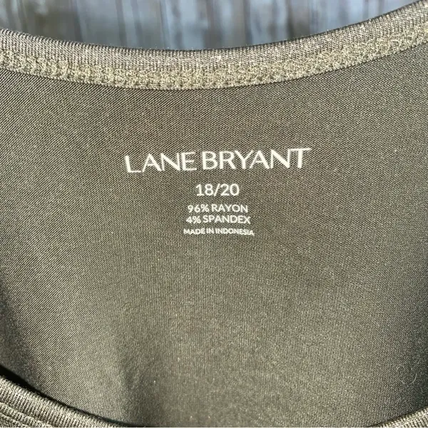 NWT Lane Bryant Metallic Tank •18/20 - Image 4