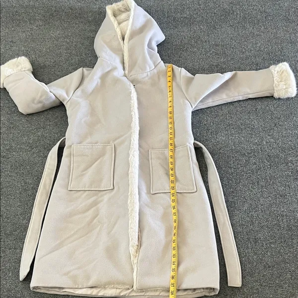 Cozy Hooded Coat with Faux Fur Trim Size‎ M - Image 5