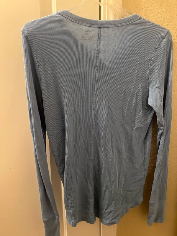 Arie top Blue Size M - Image 3
