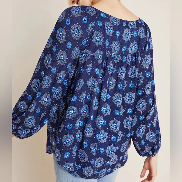 Maeve by Anthropologie size 4 Boswell v-neck blouse 3/4 balloon sleeves dotted - Image 3