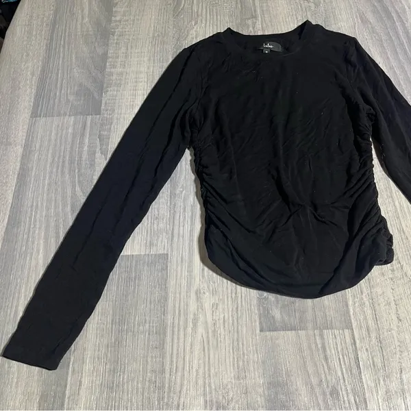 Lulus Black Scrunched Side Long Sleeve Crop Top; Medium Women’s - Image 3