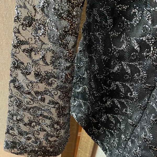 FINAL MARKDOWN , INTRICATELY detailed ladies blouse - Image 14