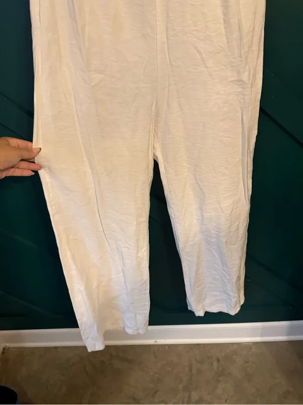 One-Shoulder White Wide-Leg Jumpsuit - Image 4