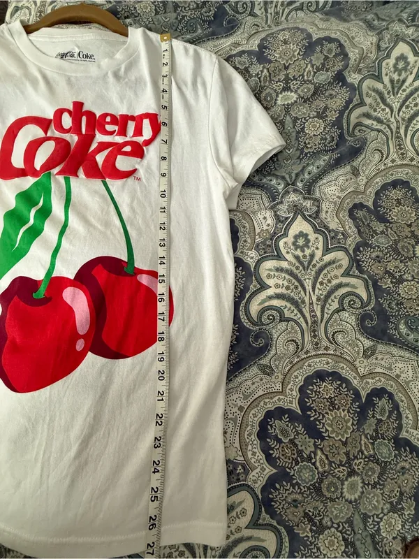 Coca Cola Shirt Cherry Coke Classic Everyday Boyfriend Fashion size small - Image 4
