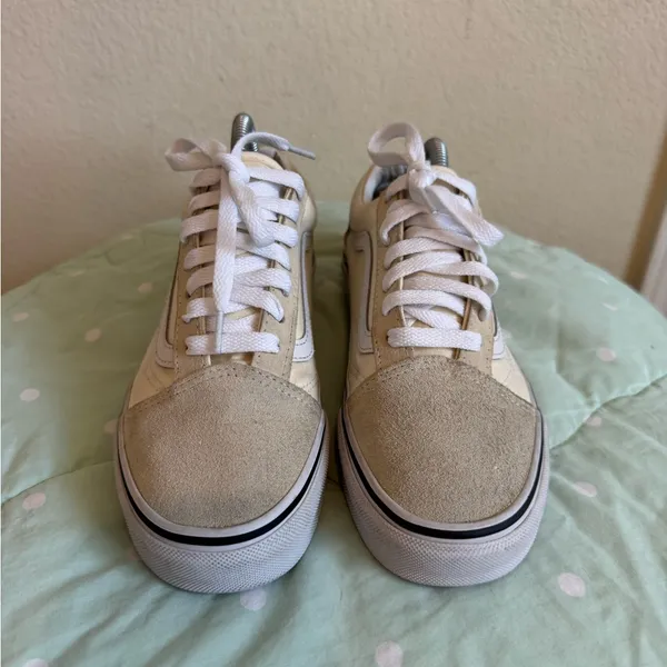 Vans Old Skool Cream and White Sneakers Womens size 6.5 - Image 2