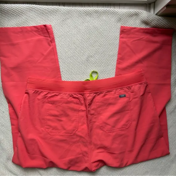 Figs livingstone basic pants petite - Image 7