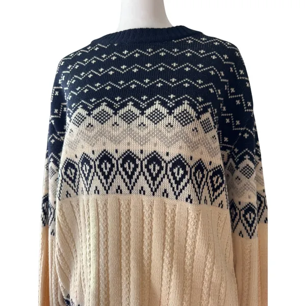 Vintage ‘90s KP Collection Ivory & Navy Fair Isle Pullover Unisex Sweater - Image 4