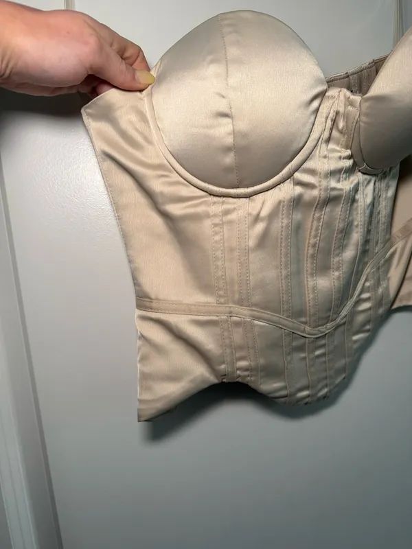 Pretty Little Thing Corset Satin Top - Image 4
