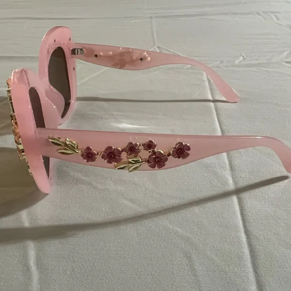 Sunglasses I Women’s I Sunglasses I Multicolor - Pink lFloral Embellished - Image 3