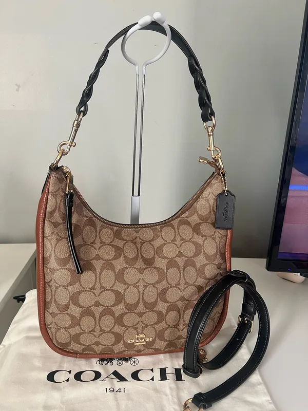 Coach Jules Hobo Bag - Image 2