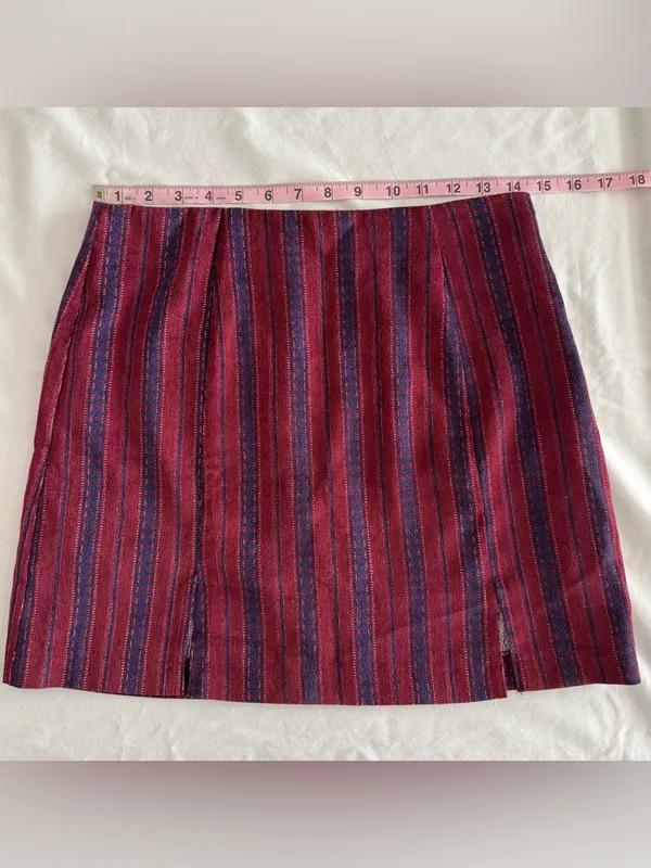 Mi Ami Burgundy Boho Striped Mini Skirt Size Medium Red - Image 5