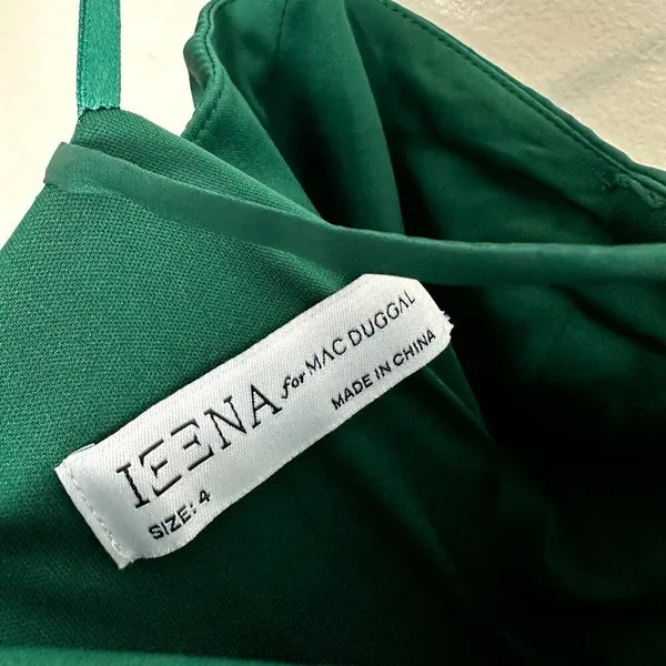 MAC DUGGAL One-Shoulder Satin Trumpet Gown in Emerald Green Size US 4 - Image 4